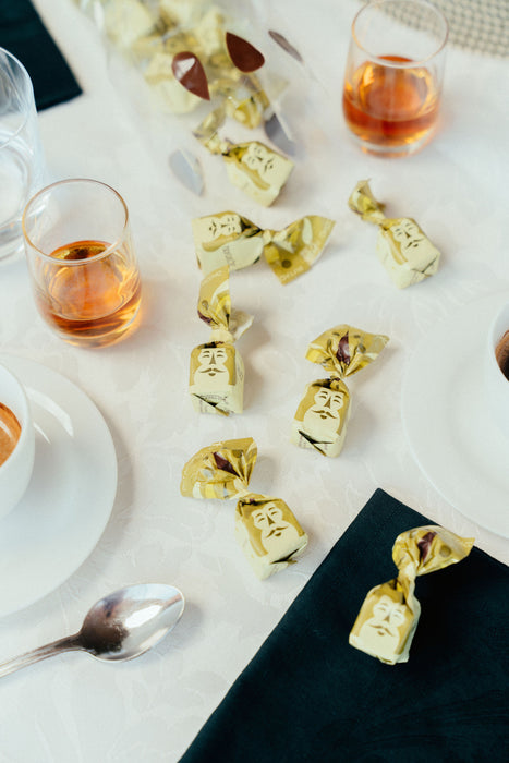 Savor the perfect balance of chocolate and pistachio with TartufLanghe Pistachio Delight Truffles. A crisp milk chocolate shell gives way to a smooth, creamy pistachio center, creating an indulgent treat that melts in your mouth. Whether as a thoughtful gift or a well-deserved personal indulgence, these exquisite truffles offer a rich and unforgettable taste experience.