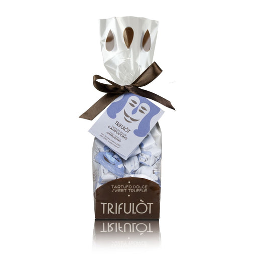 Fine Italian Sweet Truffle Tartuflanghe Cappucino Creamy, delicate and smooth cappuccino flavour.

There is one product for which the Langhe area is world famous: the Piedmont hazelnut. A hazelnut that gives the incomparable Tartufi their unique aroma.